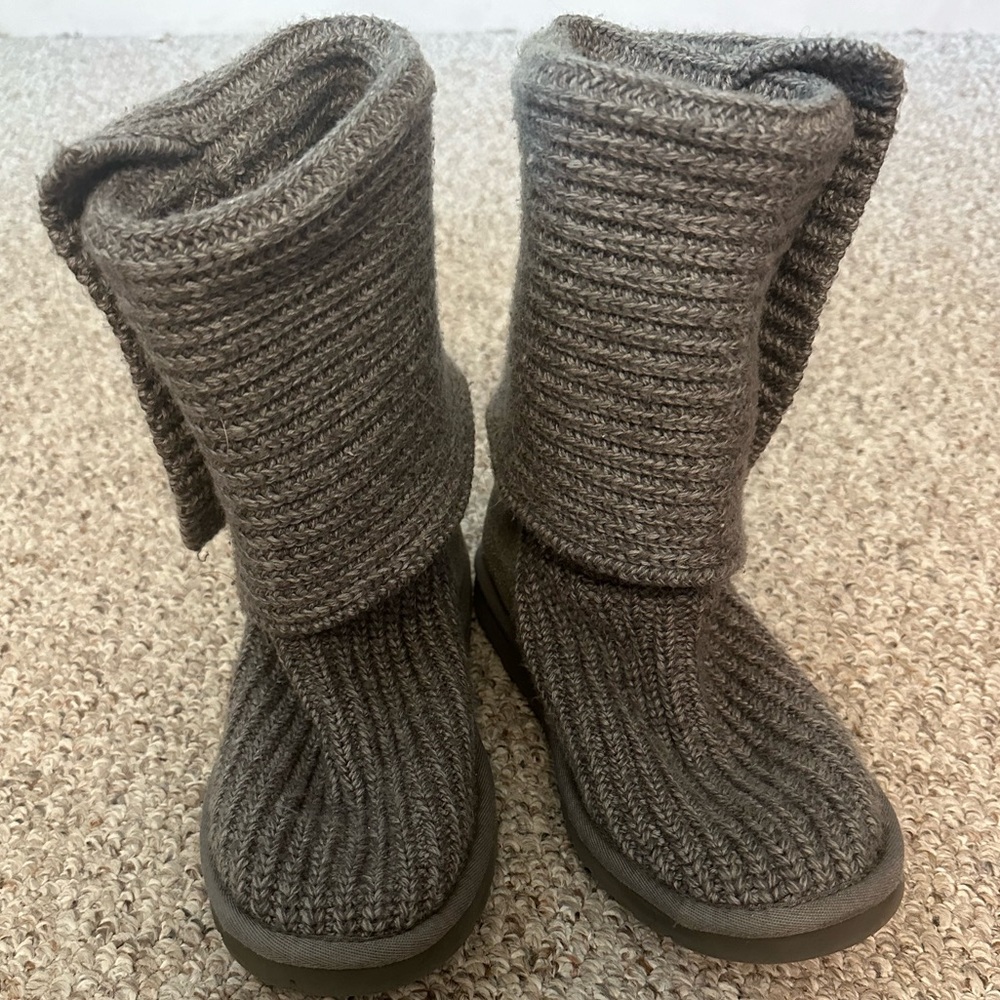 Gray Knitted Uggs - image 2